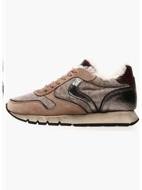NEW⭐️ Voile Blanche Julia Genuine
Shearling & Suede Sneaker  Black/Grey $335